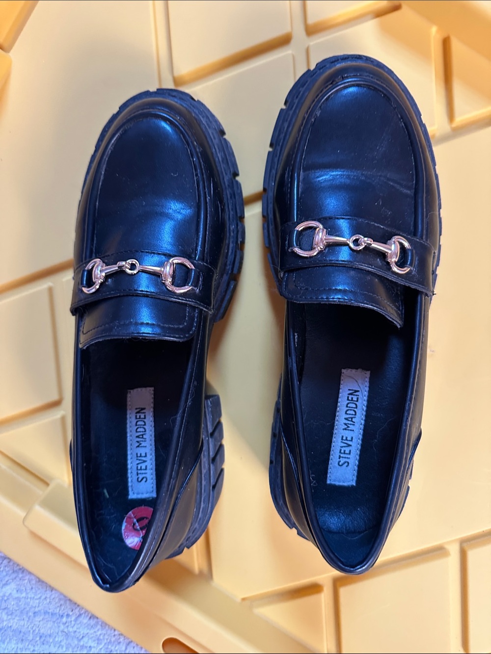 Steve Madden Black Leather Loafers with Gold Chain Accent